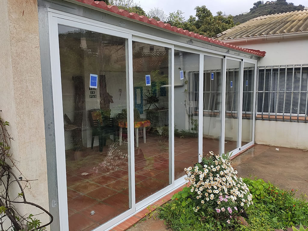 CORTINAS DE CRISTAL - COVISOL